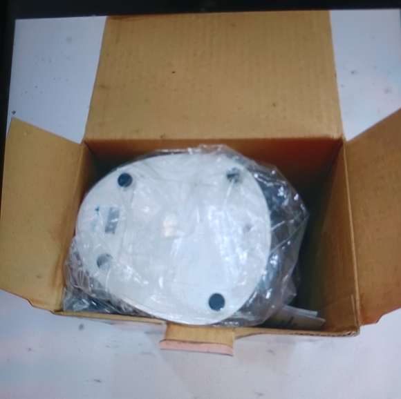 Total Vision Touchless Soap dispenser new - Picture 4 of 7